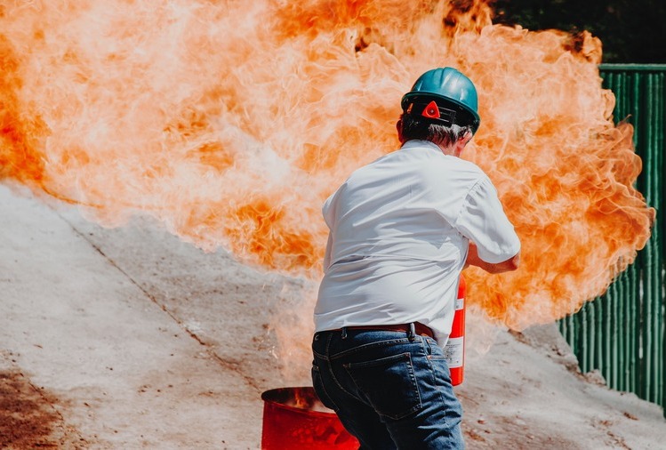 shalom-de-leon-oTAK5Uc3uZY-unsplash-min (1) (2)